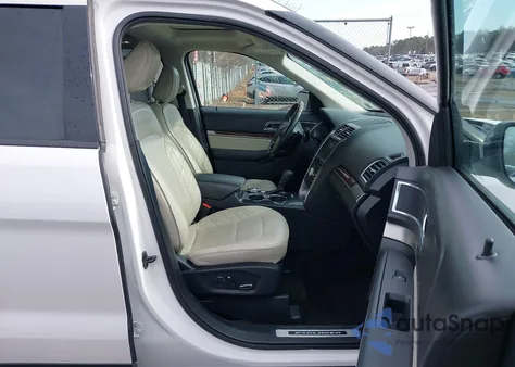 2018 Ford Explorer Platinum из США, поврежденный, VIN 1FM5K8HT5JGA38826